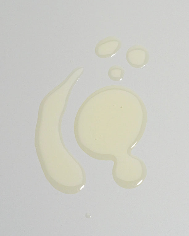 Hibiscus + Daikon Seed Protective Hair Oil - OM ORGANICS