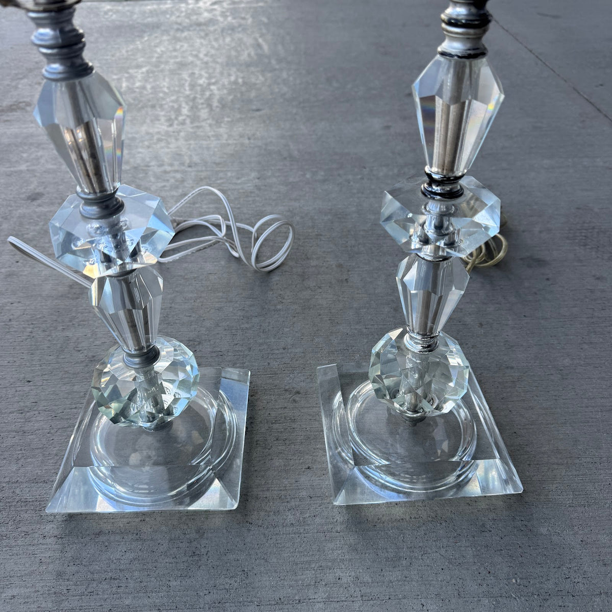 Faceted crystal stems and bases